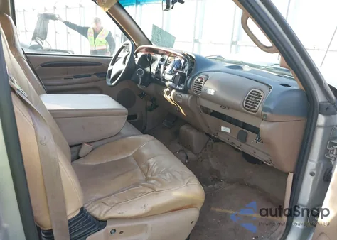 2000 Dodge Ram 1500 St из США, поврежденный, VIN 3B7HC13Z6YG157761